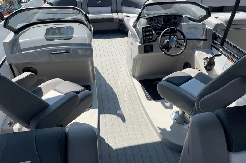 Slide: The Image of Starcraft MX 25 R DC 2023 - 7