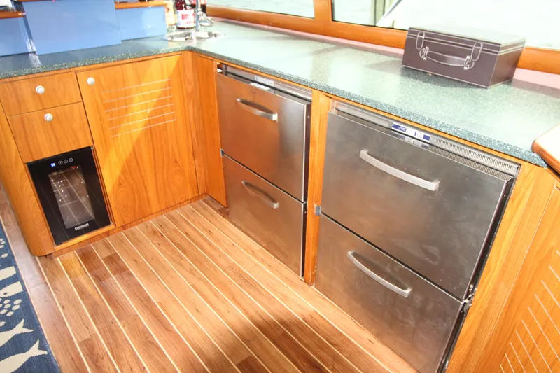 Slide: The Image of Custom Carolina Custom Carolina 60 Sportfish 2012 - 104