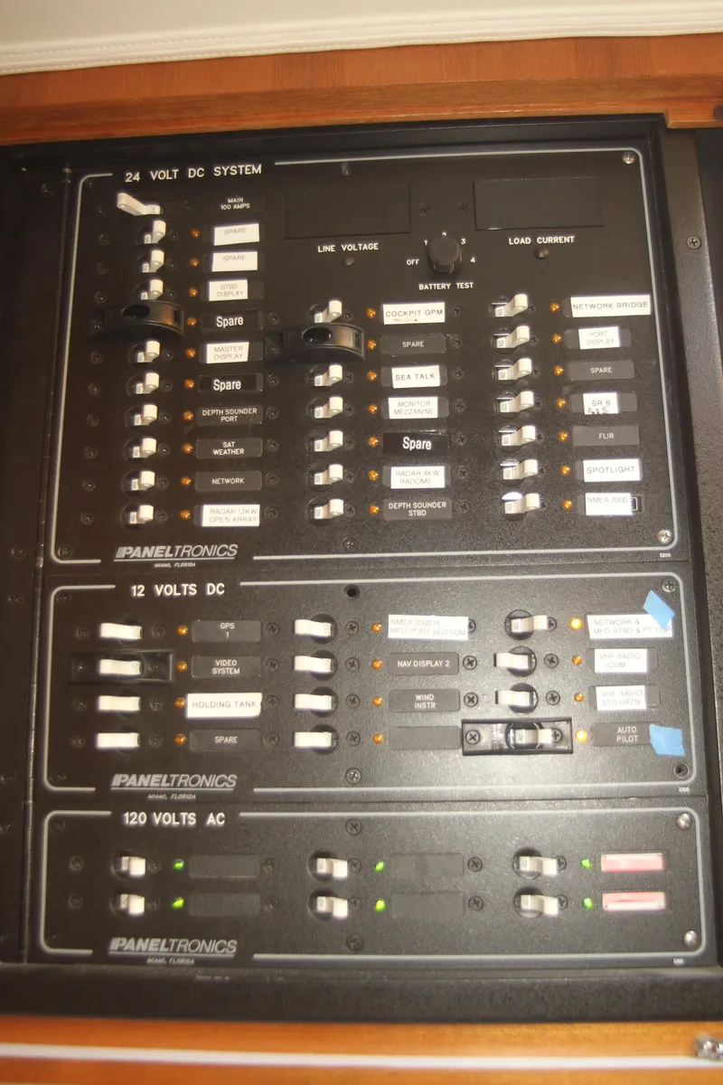 Slide: The Image of Custom Carolina Custom Carolina 60 Sportfish 2012 - 126