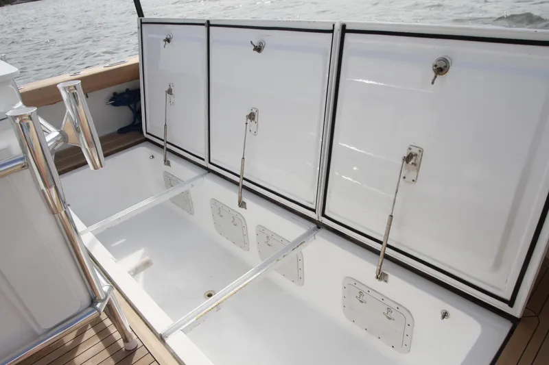 Slide: The Image of Custom Carolina Custom Carolina 60 Sportfish 2012 - 54