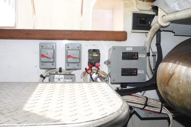 Slide: The Image of Custom Carolina Custom Carolina 60 Sportfish 2012 - 76