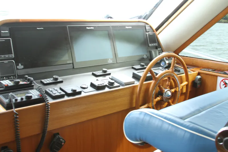 Slide: The Image of Custom Carolina Custom Carolina 60 Sportfish 2012 - 93