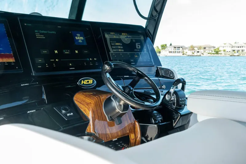 Slide: The Image of 2020 HCB 53 Suenos 'Lovin Life' - 39