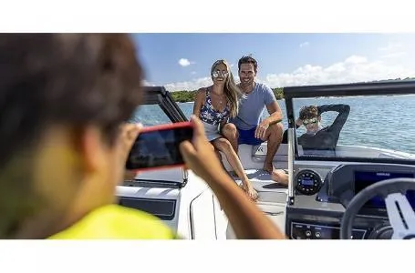 Slide: The Image of Bayliner VR4 Bowrider - Outboard w/ 115HP Mercury! 2023 - 5