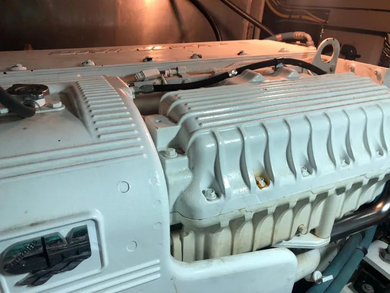 Slide: The Image of Meridian 580 Pilothouse 2007 - 135