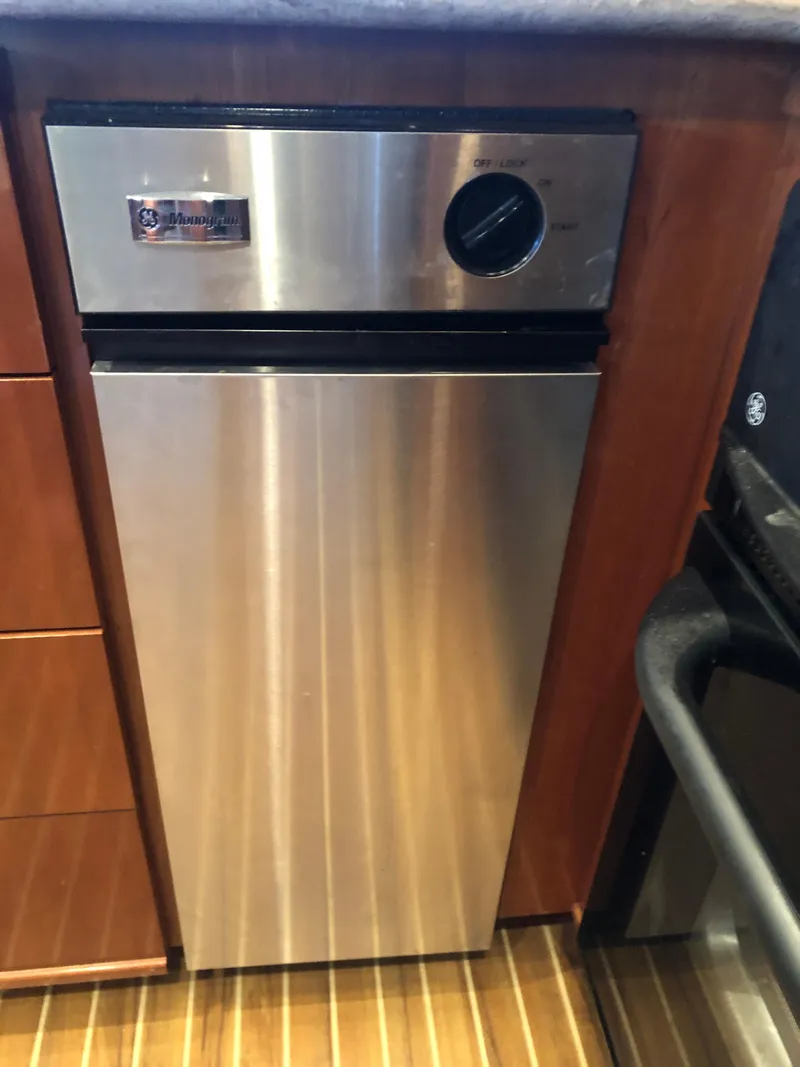 Slide: The Image of Stainless steel dishwasher in 2007 Meridian 580 Pilothouse yacht. - 30