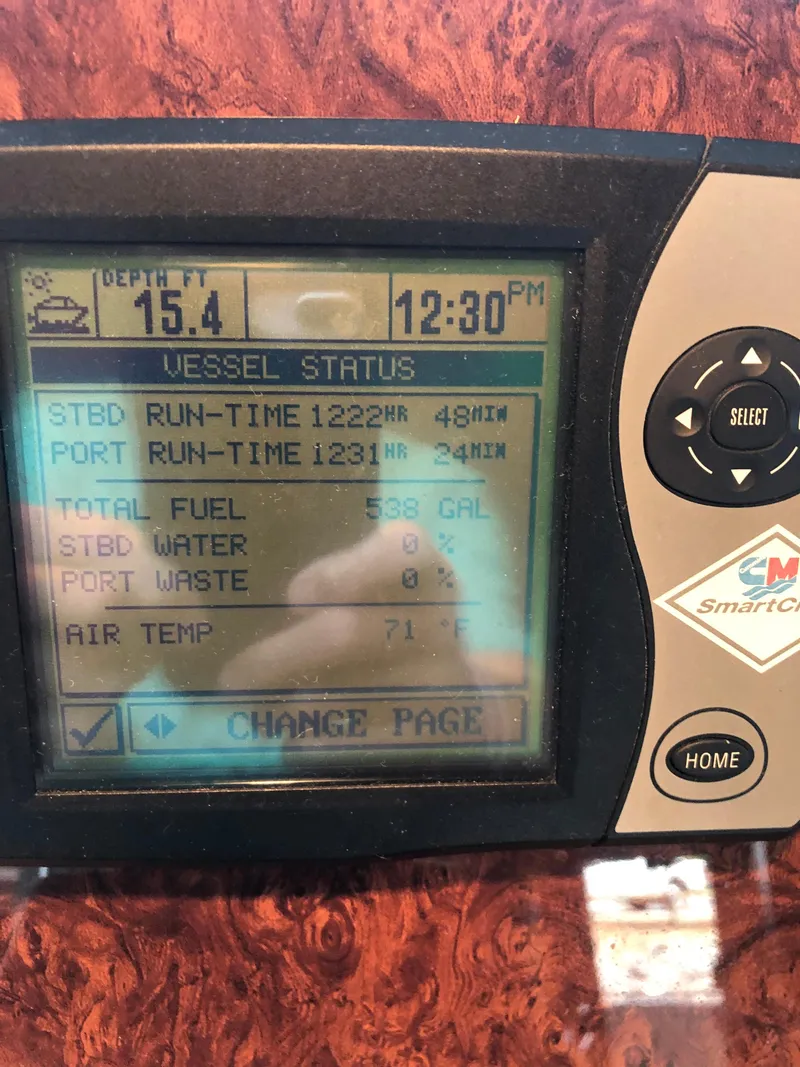 Slide: The Image of Meridian 580 Pilothouse 2007 - 55