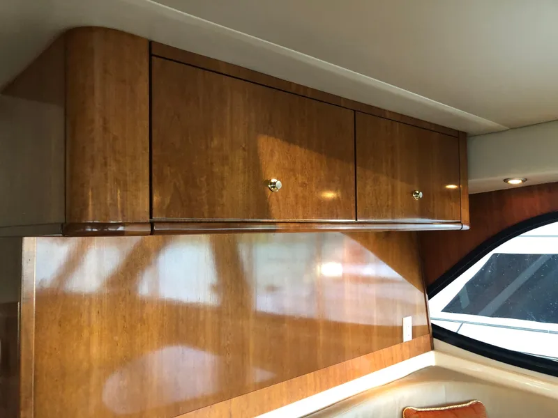 Slide: The Image of Meridian 580 Pilothouse 2007 - 60