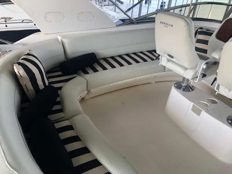 Slide: The Image of Meridian 580 Pilothouse 2007 - 81