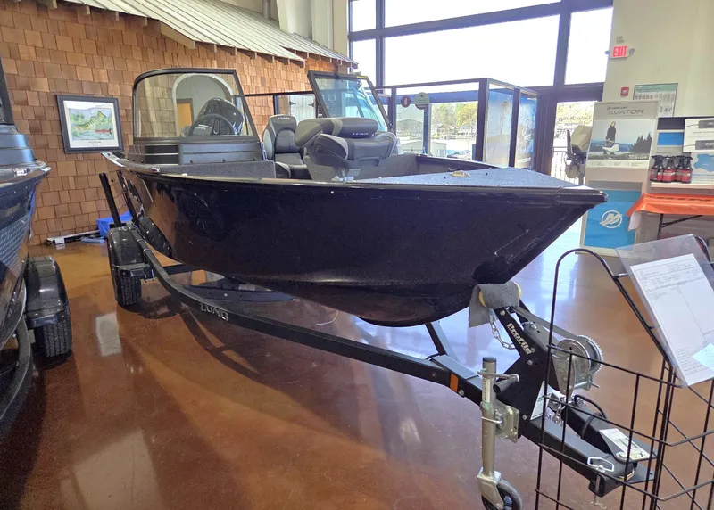 Slide: The Image of Lund 1650 REBEL XL SPORT SE 2026 - 4