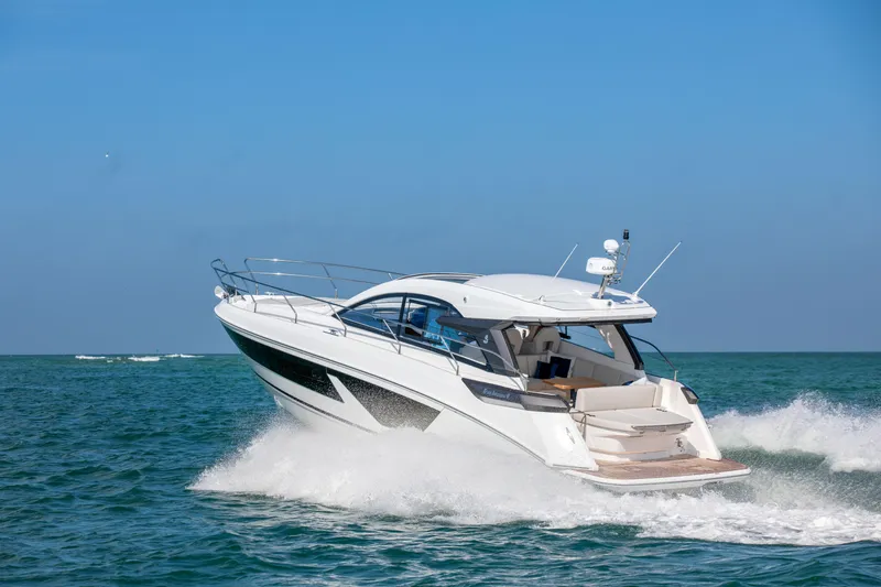 Slide: The Image of BENETEAU Gran Turismo 41 - 10