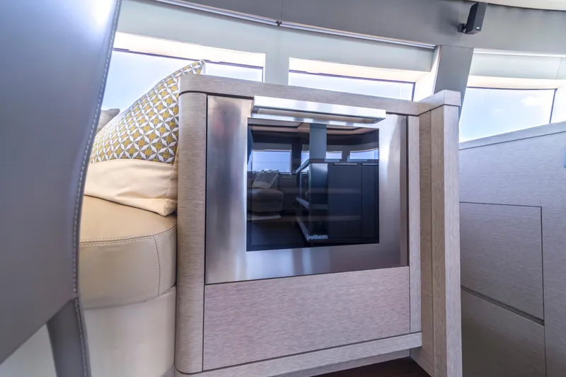 Slide: The Image of Interior of 2020 Lagoon SEVENTY 7 yacht with modern design and comfortable seating. - 34