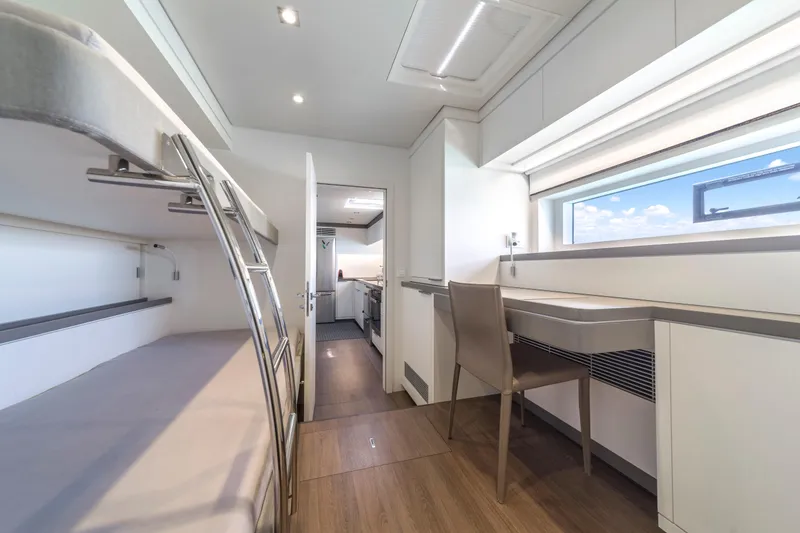 Slide: The Image of Lagoon SEVENTY 7 2020 - 68