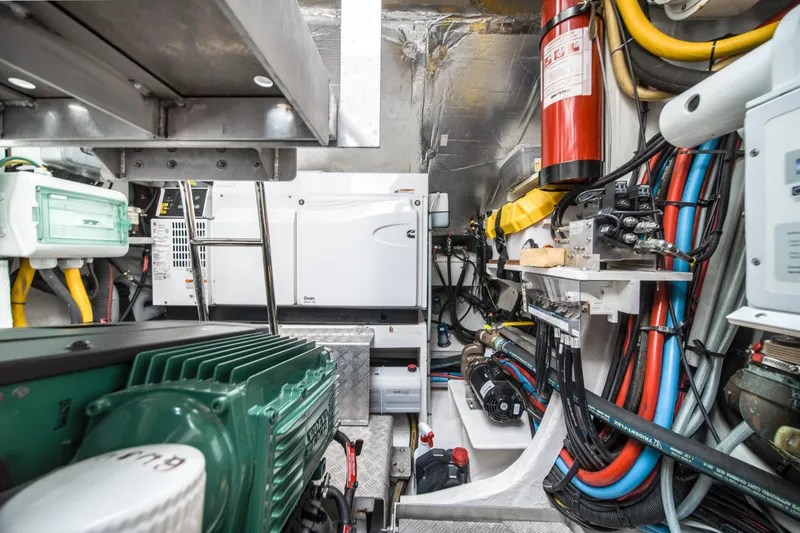 Slide: The Image of Lagoon SEVENTY 7 2020 - 90