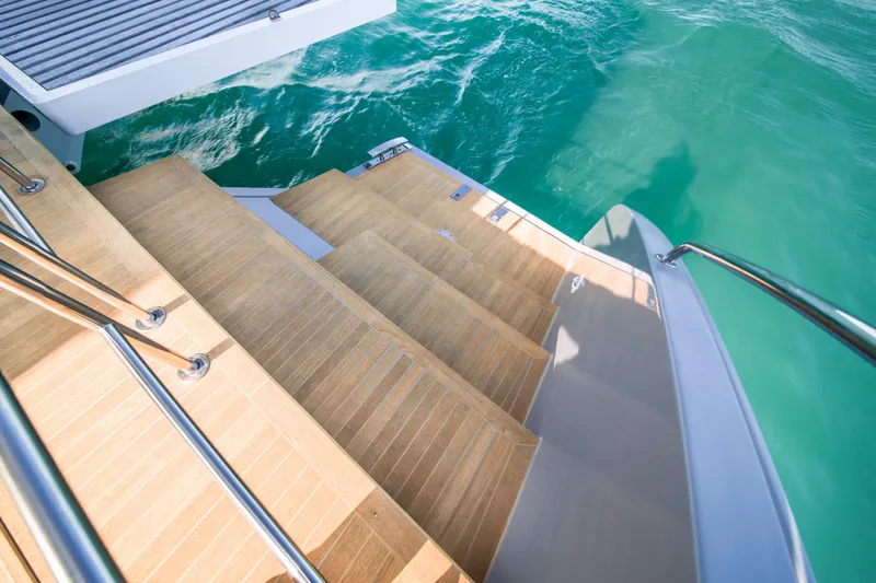 Slide: The Image of Lagoon SEVENTY 7 2020 - 96