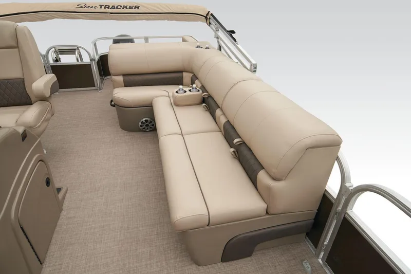 Slide: The Image of Sun Tracker Sportfish 24 XP3 2023 - 32