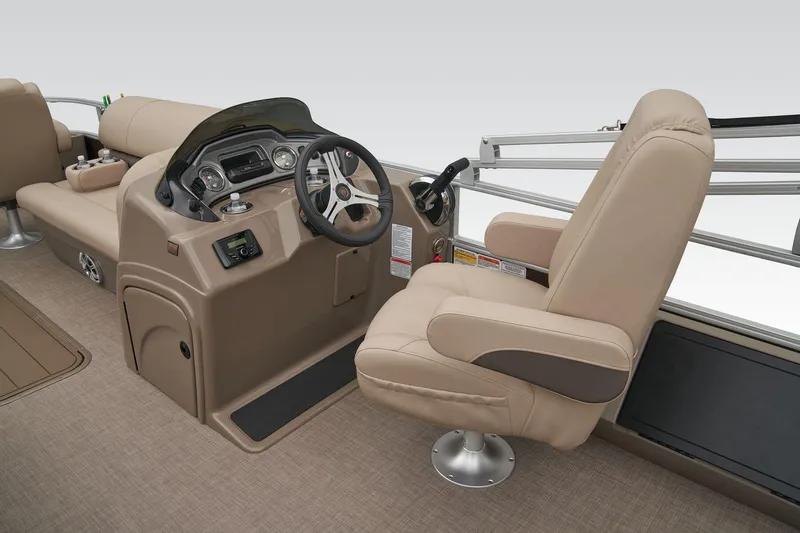 Slide: The Image of Sun Tracker Sportfish 24 XP3 - 19