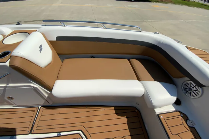 Slide: The Image of 2024 Starcraft SVX 191 boat with tan and white seating on deck. - 18