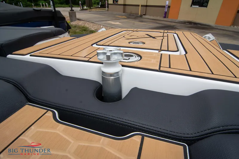 Slide: The Image of MasterCraft X24 2023 - 56