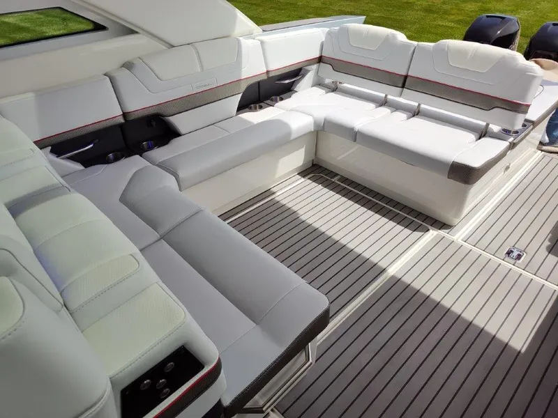 Slide: The Image of 2017 Formula 430 Super Sport Crossover boat interior with white leather seating. - 27