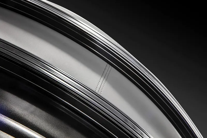 Slide: The Image of Regency 250 LE3 Sport 2023 - 36