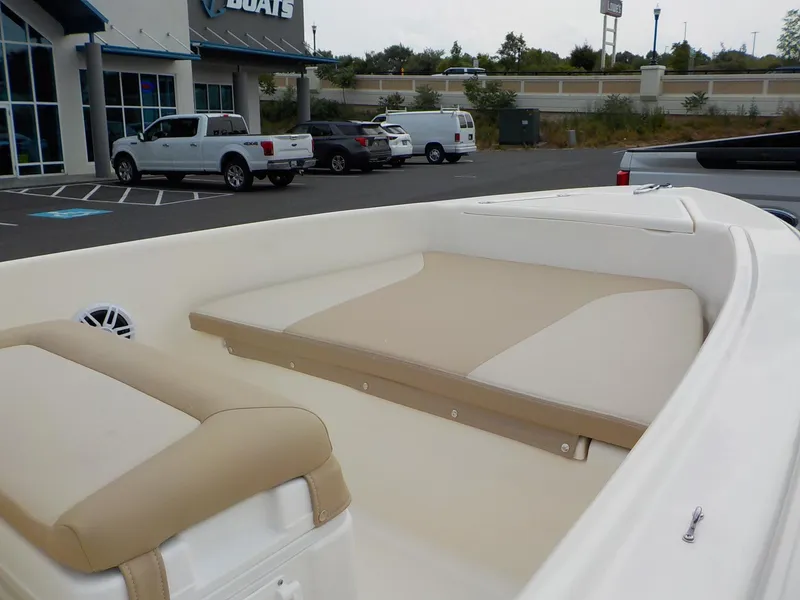 Slide: The Image of Scout 175 Sportfish 2023 - 22