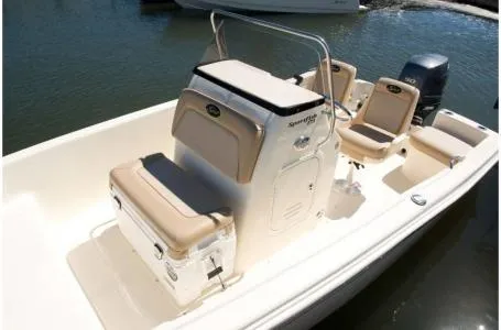 Slide: The Image of Scout 175 Sportfish 2023 - 4