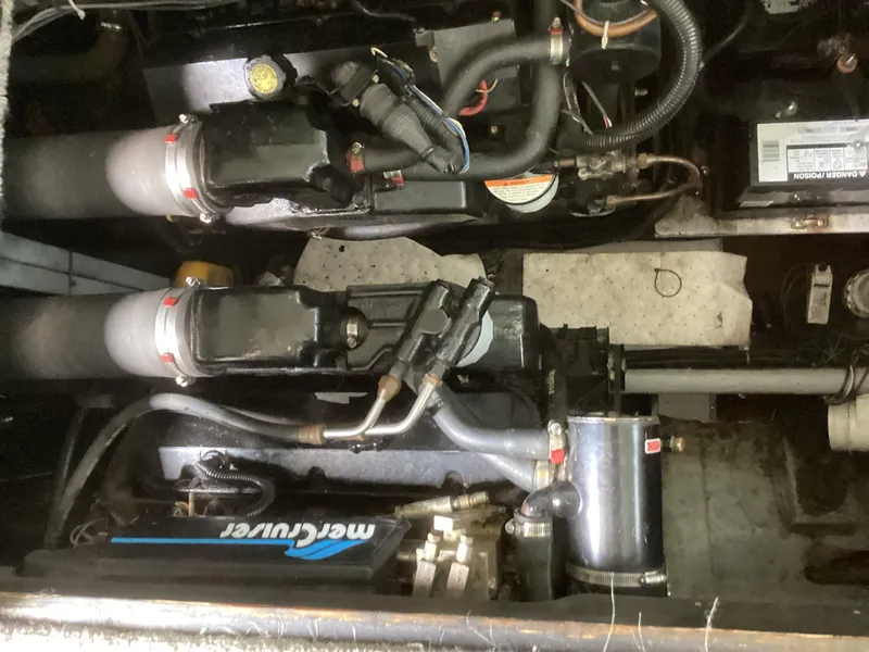 Slide: The Image of Engine compartment of a 1994 Sea Ray 370 Sedan Bridge with MerCruiser engine. - 18