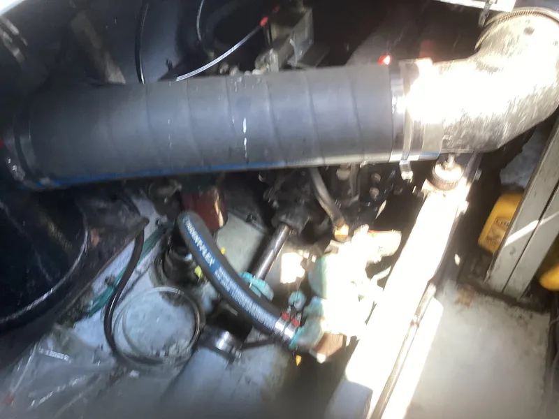 Slide: The Image of Engine compartment of a 1994 Sea Ray 370 Sedan Bridge boat. - 30