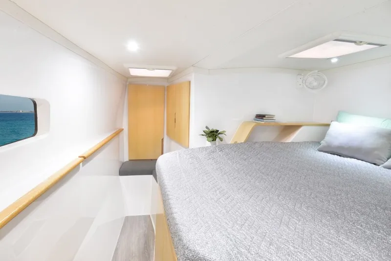 Slide: The Image of Seawind 1170 2026 - 56