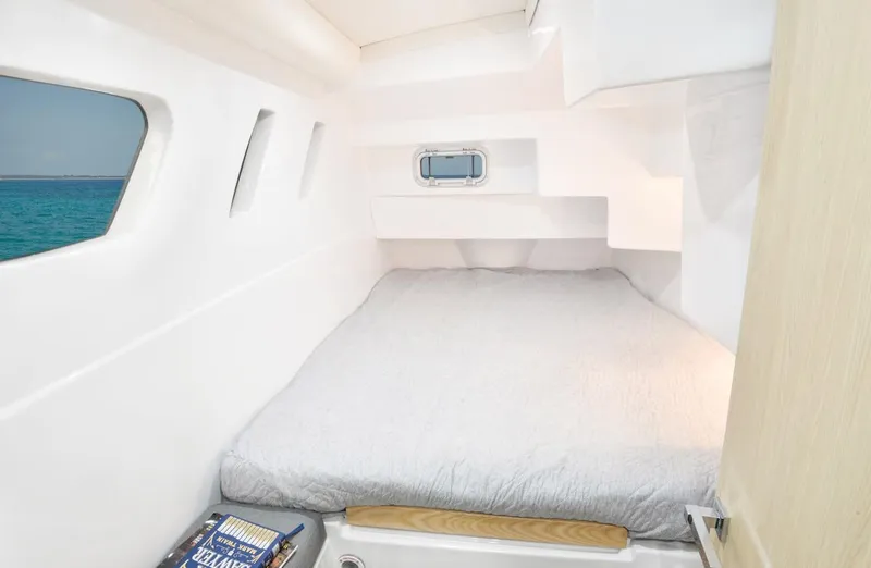 Slide: The Image of Seawind 1170 2026 - 63