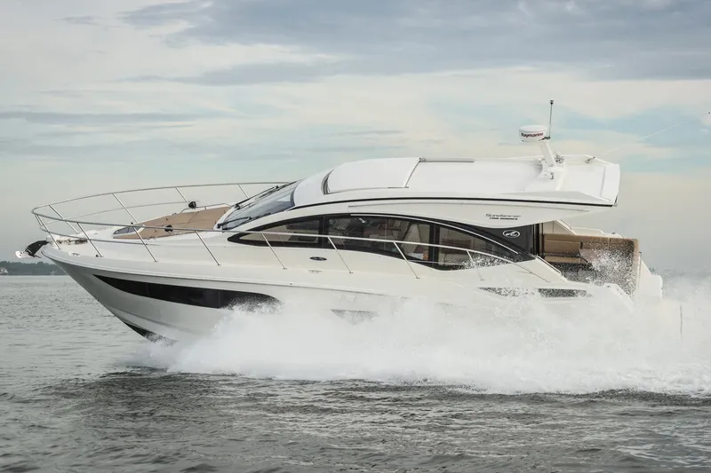Slide: The Image of Sea Ray Sundancer 400 2017 - 77