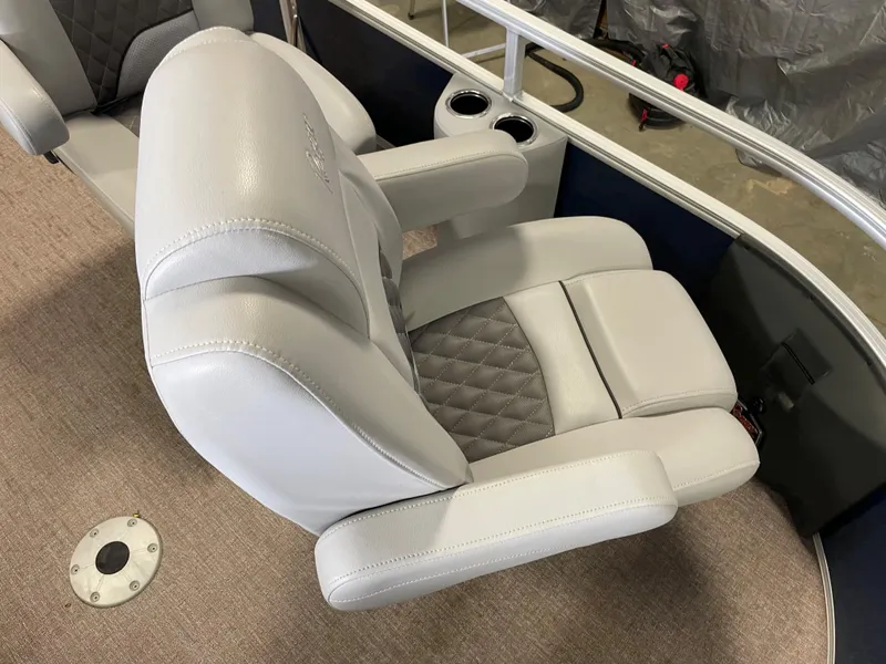 Slide: The Image of Luxurious seating on 2020 Ranger 220FC boat with cup holders and quilted upholstery. - 10