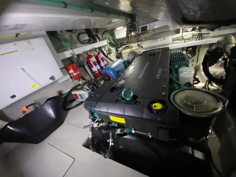 Slide: The Image of Sunseeker 48 Portofino XPS 2014 - 80