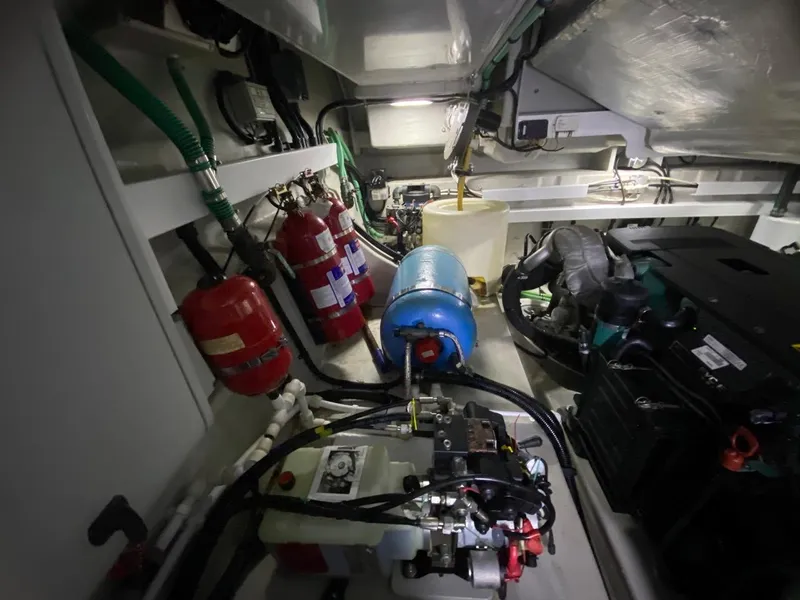 Slide: The Image of Sunseeker 48 Portofino XPS 2014 - 82