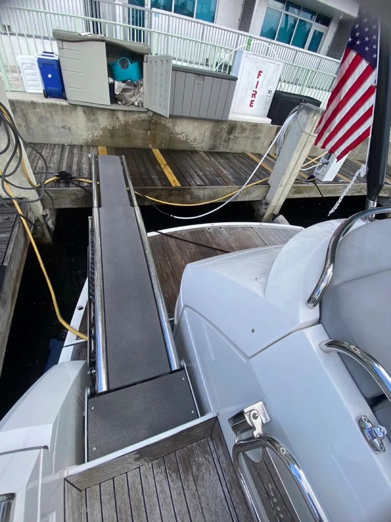 Slide: The Image of Sunseeker 48 Portofino XPS 2014 - 89