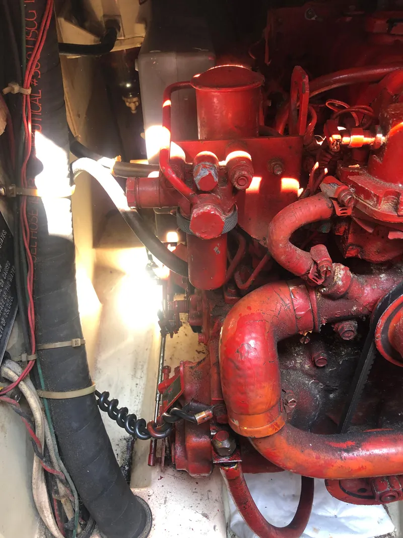 Slide: The Image of Pacific Seacraft Crealock 34 1986 - 53