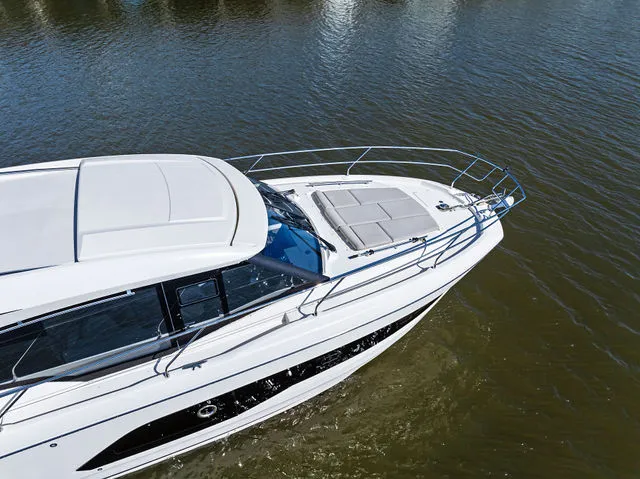 Slide: The Image of Prestige 420S 2020 - 52