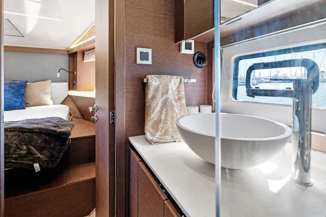 Slide: The Image of Prestige 420S 2020 - 60