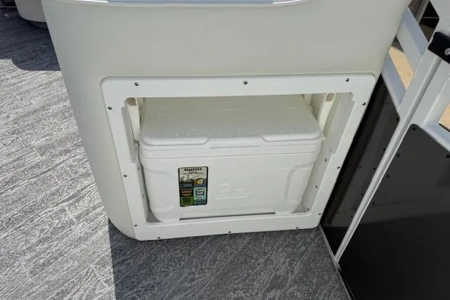 Slide: The Image of Built-in cooler storage on 2023 JC Neptoon 23 TT Sport boat. - 16