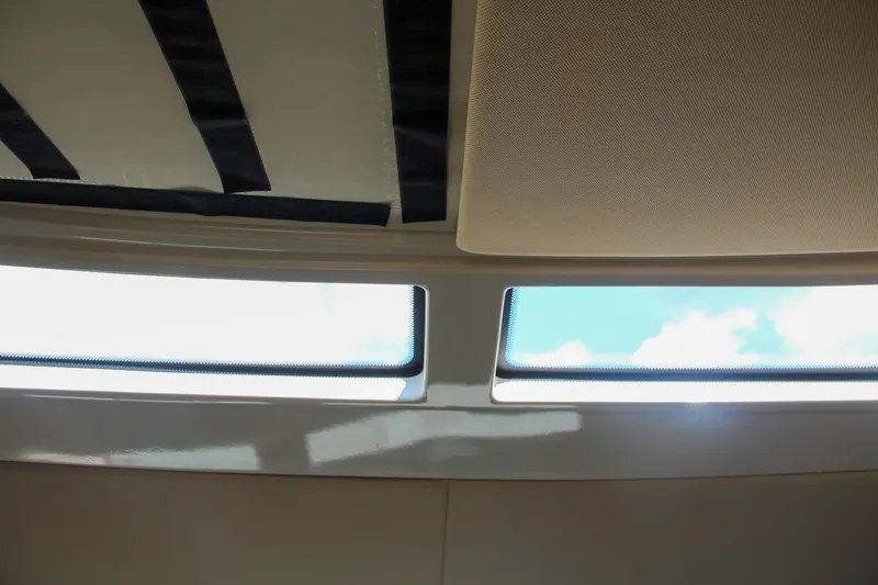 Slide: The Image of Chris-Craft Launch 36 2017 - 105