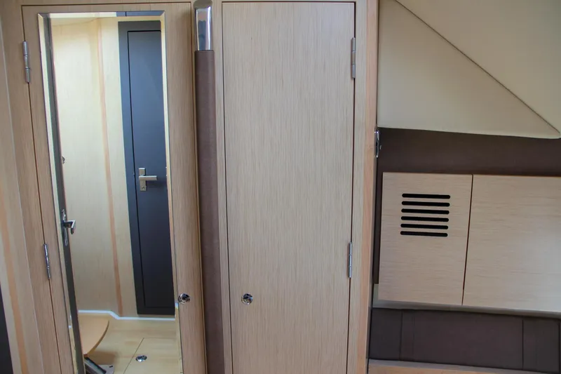 Slide: The Image of Chris-Craft Launch 36 2017 - 108