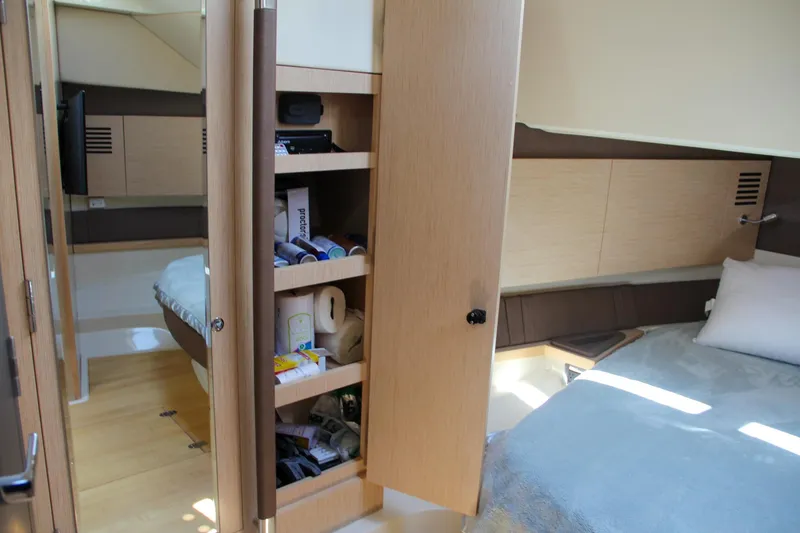 Slide: The Image of Chris-Craft Launch 36 2017 - 109