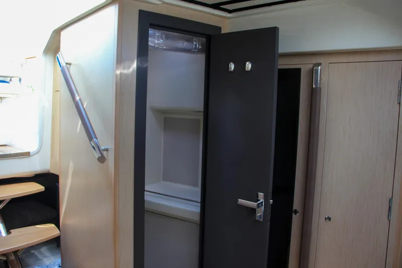 Slide: The Image of Chris-Craft Launch 36 2017 - 111