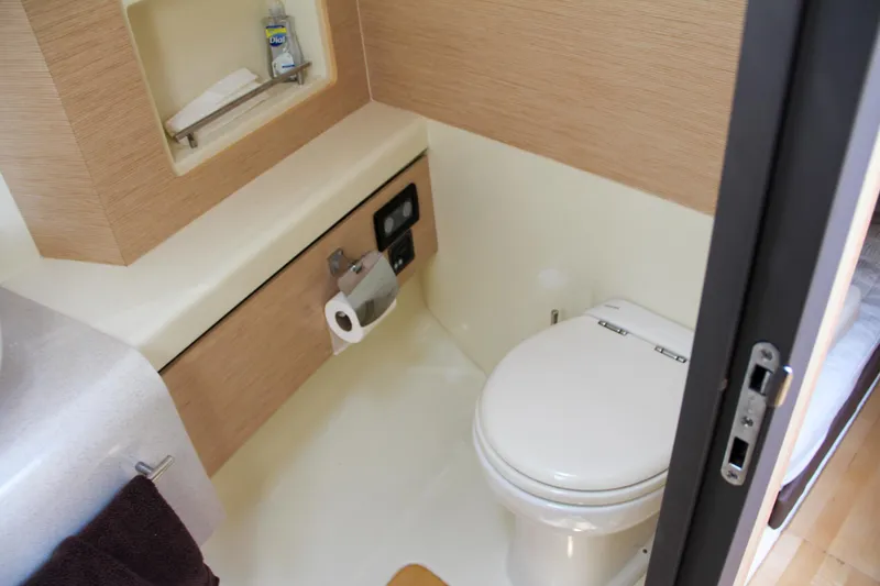 Slide: The Image of Chris-Craft Launch 36 2017 - 122