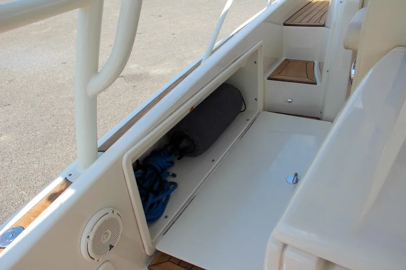 Slide: The Image of Chris-Craft Launch 36 2017 - 66