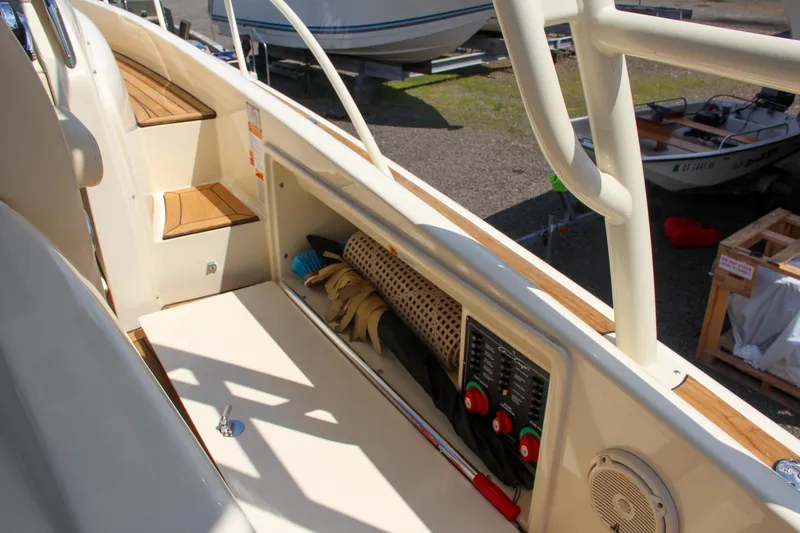 Slide: The Image of Chris-Craft Launch 36 2017 - 68