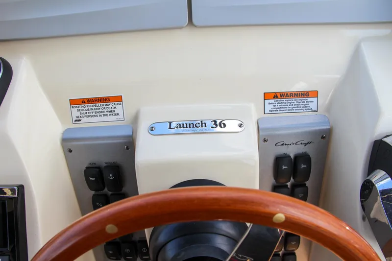 Slide: The Image of Chris-Craft Launch 36 2017 - 84