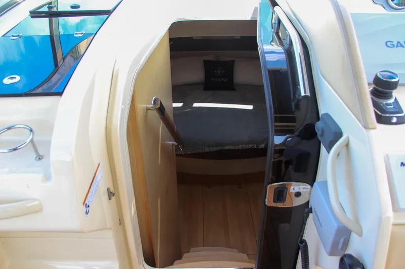 Slide: The Image of Chris-Craft Launch 36 2017 - 90