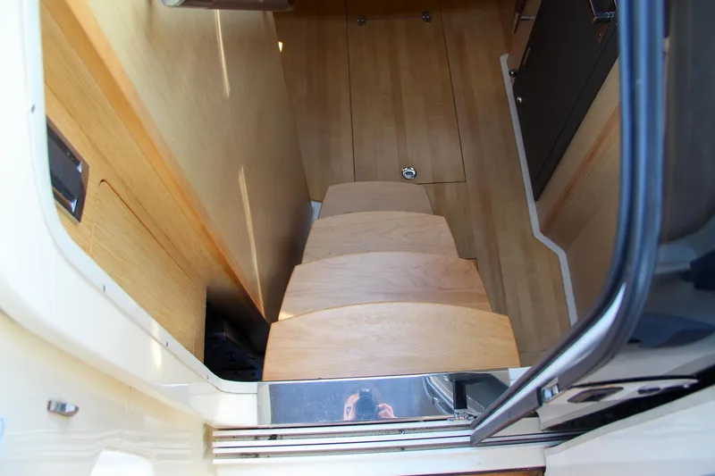 Slide: The Image of Chris-Craft Launch 36 2017 - 91